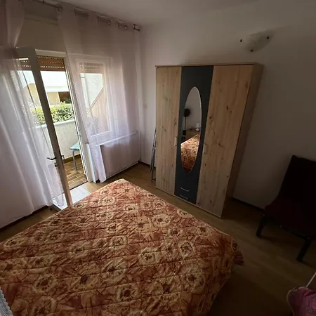 アパート Marica 2 *