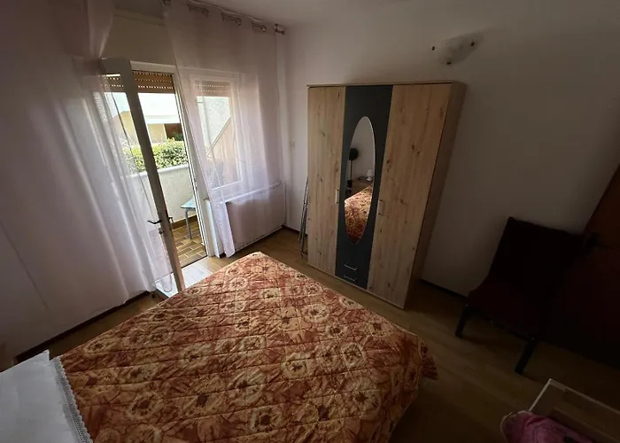 アパート Marica 2 *